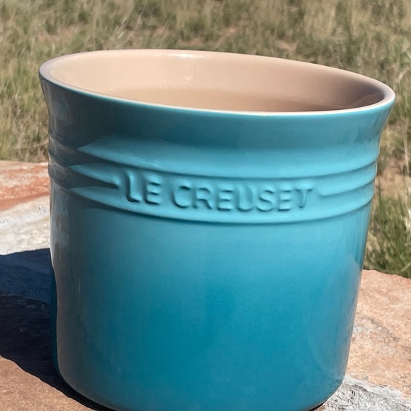 Le Creuset Utensil Crock (Color: Caribbean) - Picture 2 of 6